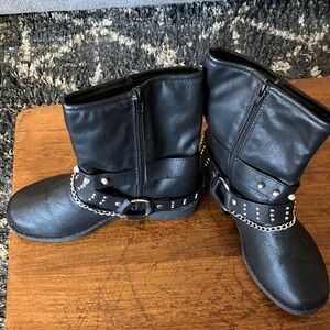 Black Studded Ankle/Shin Boots with Chain Detail 6/7